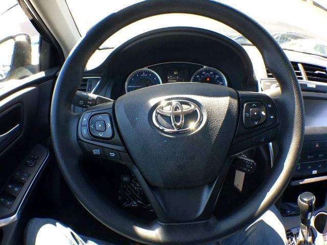 2017 Toyota Camry LE 4Dr Sedan